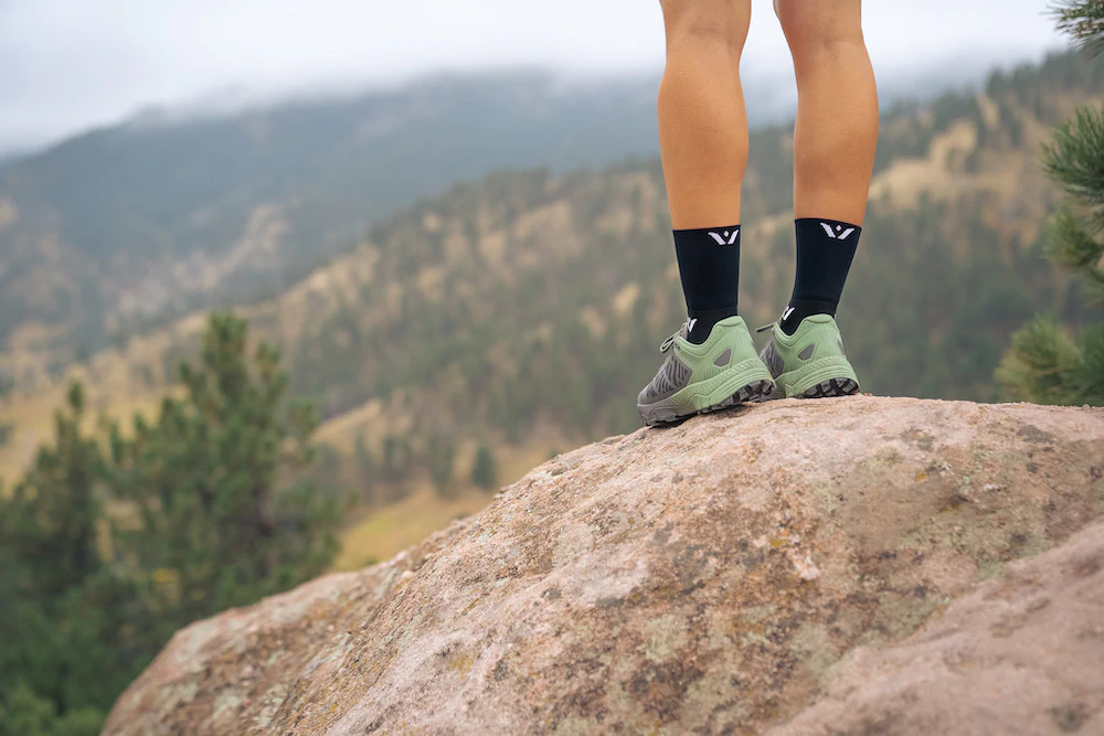 SWIFTWICK Socks ASPIRE - FOUR / QUARTER CREW - WHITE - Small
