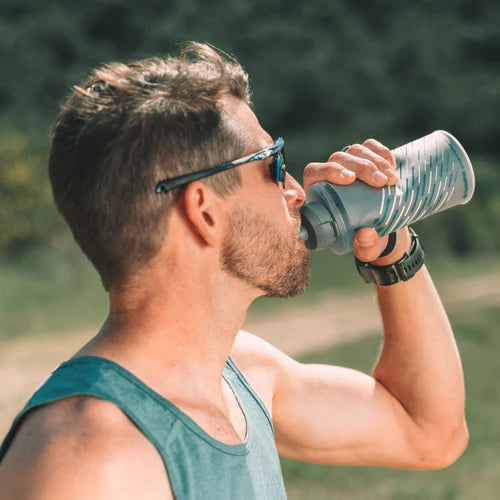 HYDRAPAK SkyFlask™ IT Speed 500ml Handheld Hydration Innovation