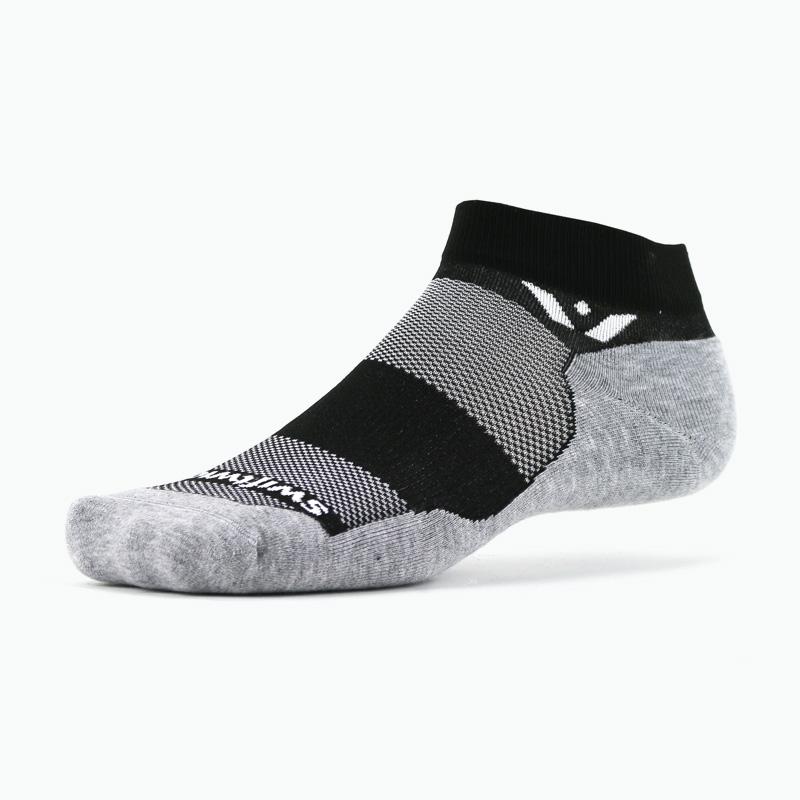 SWIFTWICK Socks  MAXUS - ONE / ANKLE - TAB BLACK - Medium