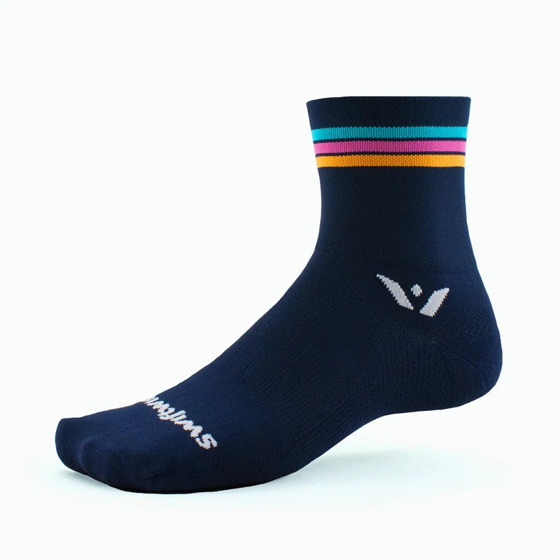 SWIFTWICK Socks - ASPIRE FOUR NAVY STRIPE - Medium