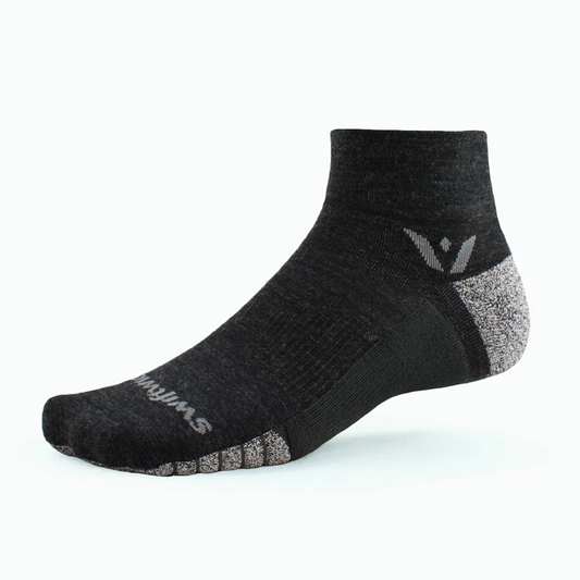 SWIFTWICK Socks FLITE XT TRAIL - TWO / QUARTER CREW - COAL - Extra Large