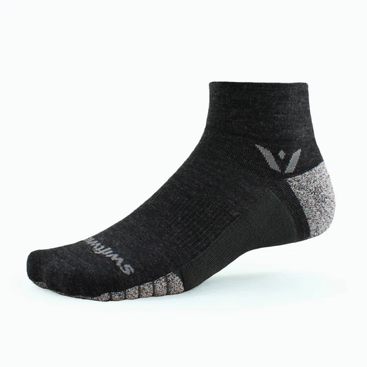 SWIFTWICK Socks FLITE XT TRAIL - TWO / QUARTER CREW - COAL - Large